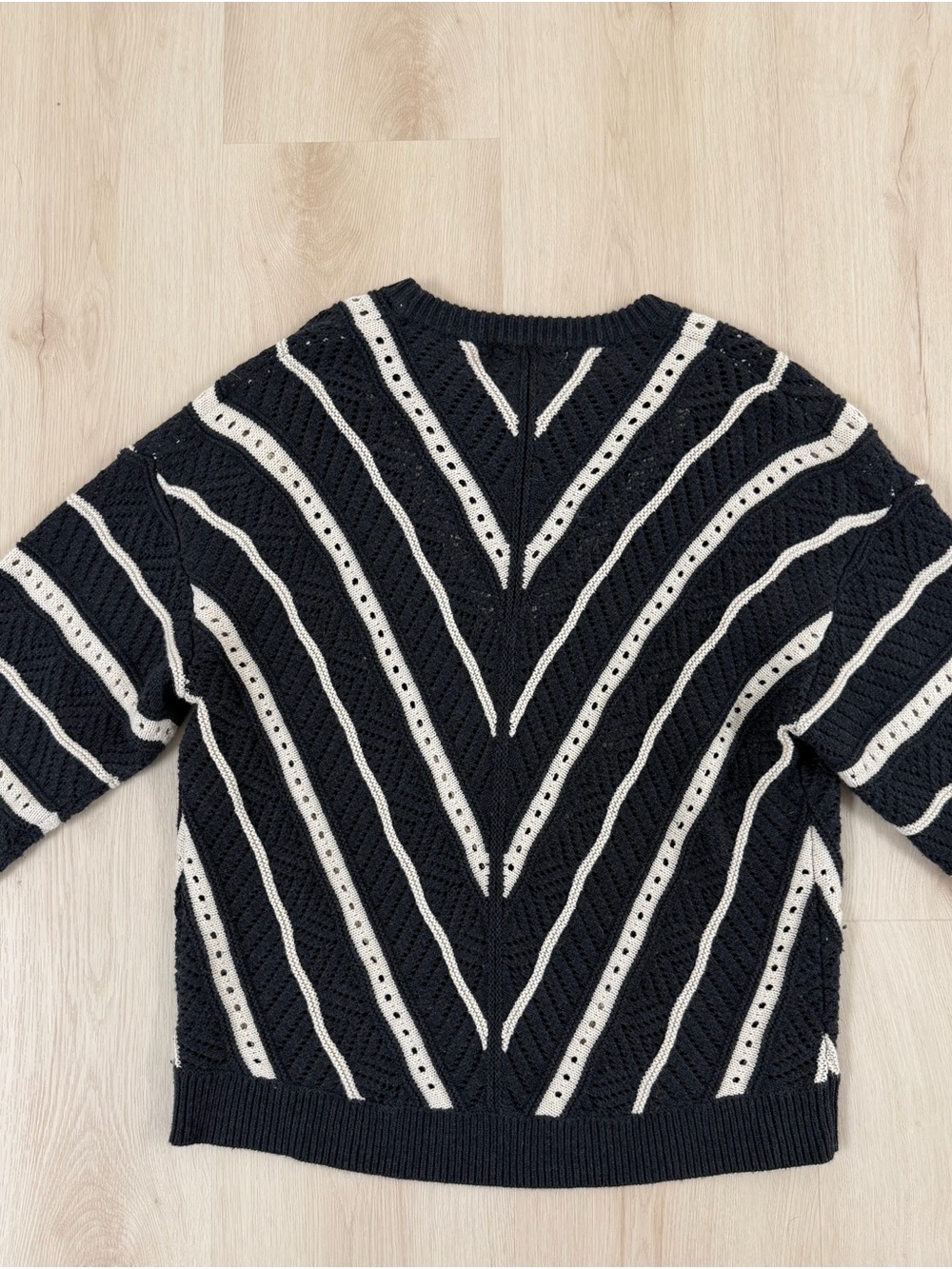Marine Layer Brooke Textured Oversized Sweater - Picture 5 of 8